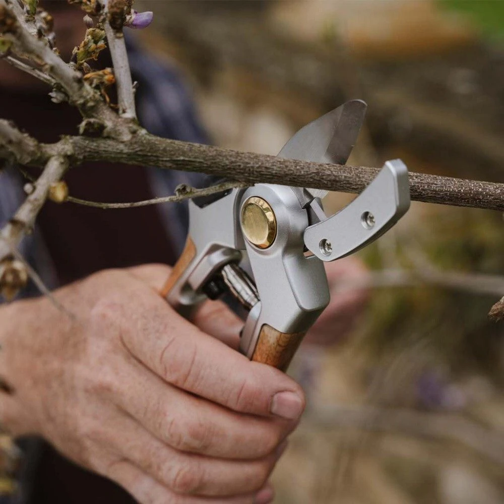 Kent & Stowe Eversharp Anvil Bypass Secateurs 3 Kent & Stowe Eversharp Anvil Bypass Secateurs - Image 3